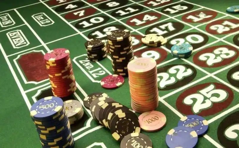 Người chơi soicau đặt cược kèo bóng đá trên điện thoại di động tại Việt Nam